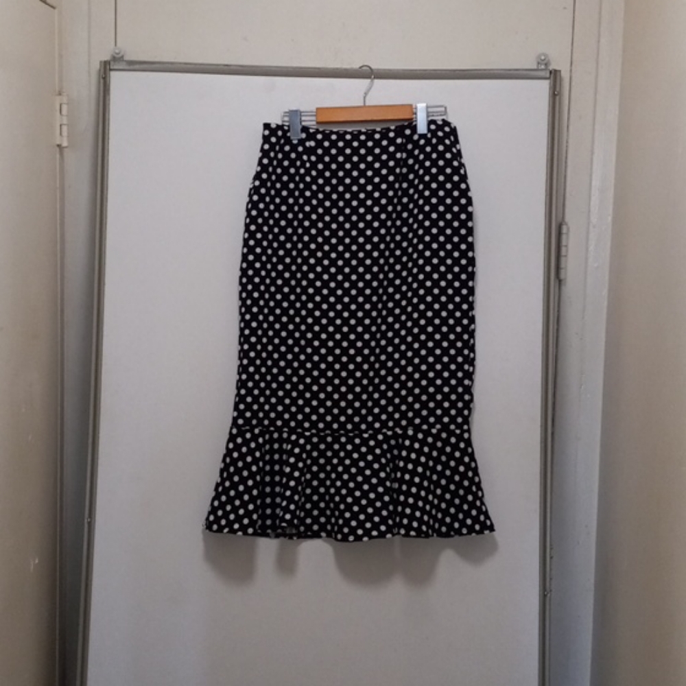 Polka Dot Ruffle skirt